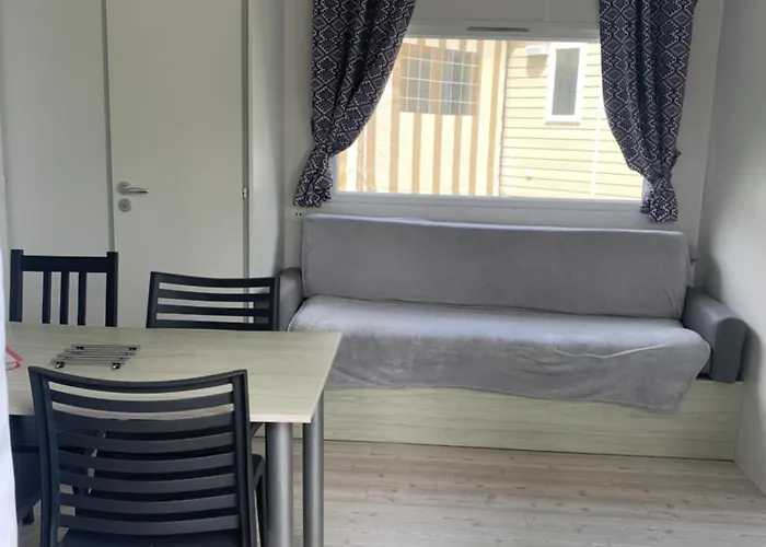 Mobil Home 10 M Et Mme Colas