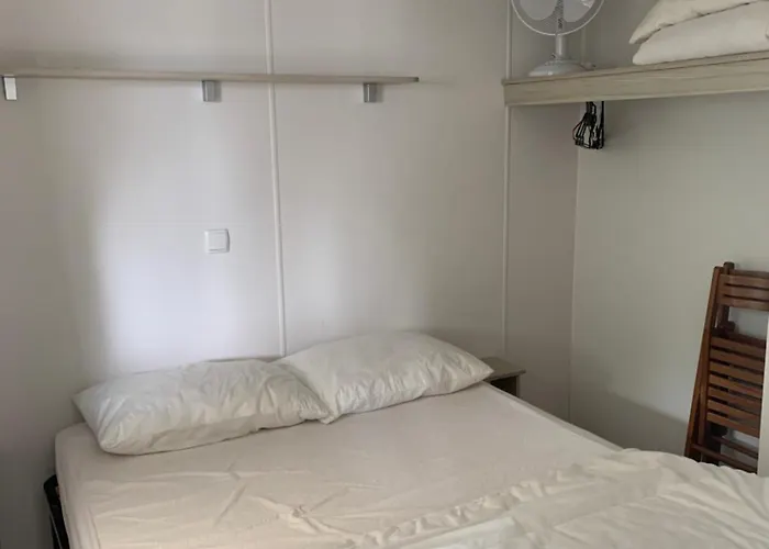 Mobil Home 10 M Et Mme Colas